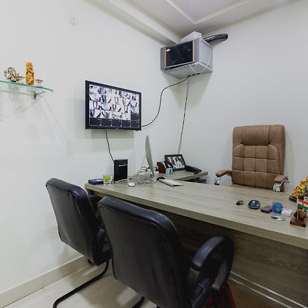 OYO 44149 Qualia Inn Kondapur Hyderabad Bagian luar foto