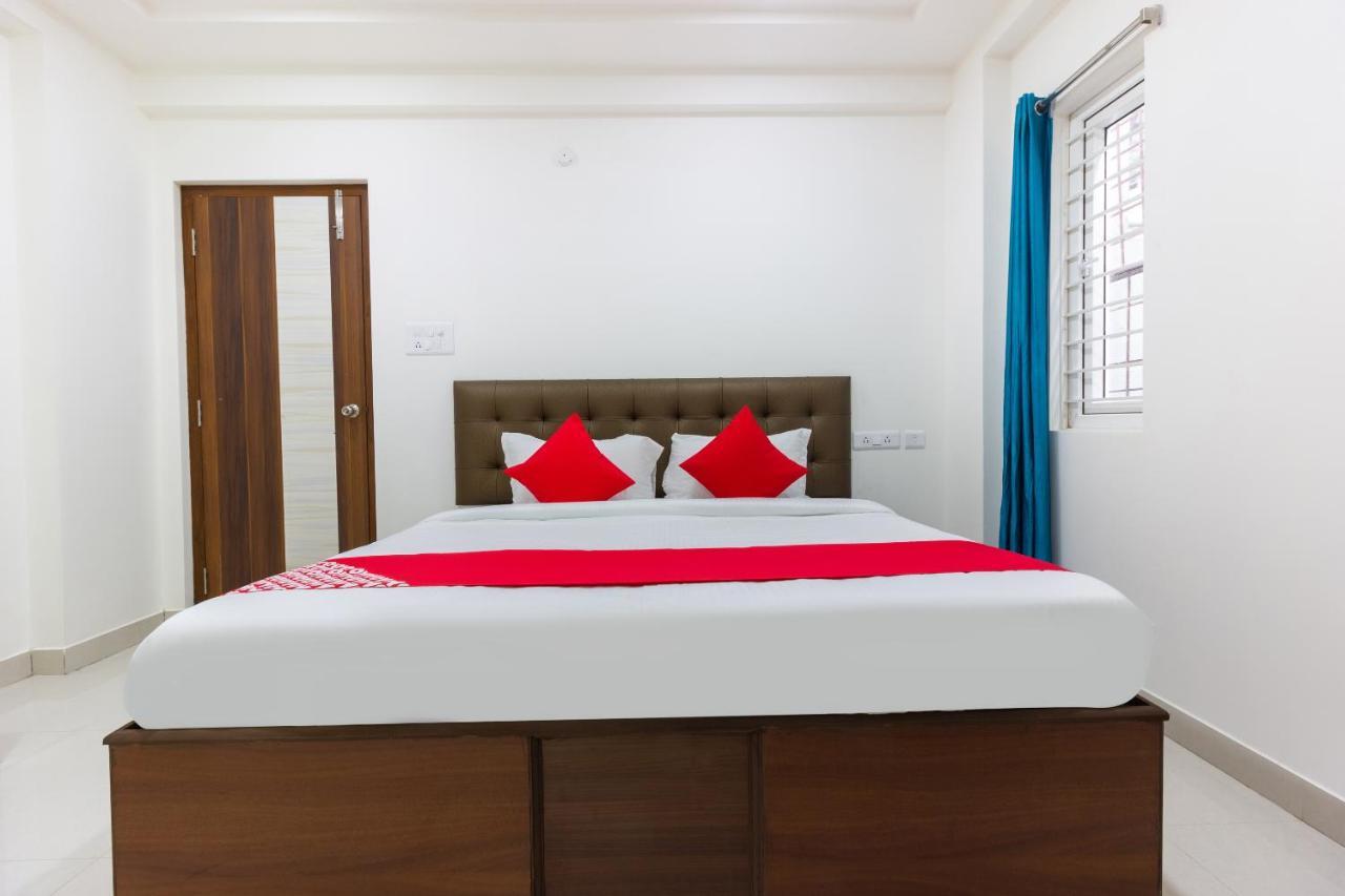 OYO 44149 Qualia Inn Kondapur Hyderabad Bagian luar foto