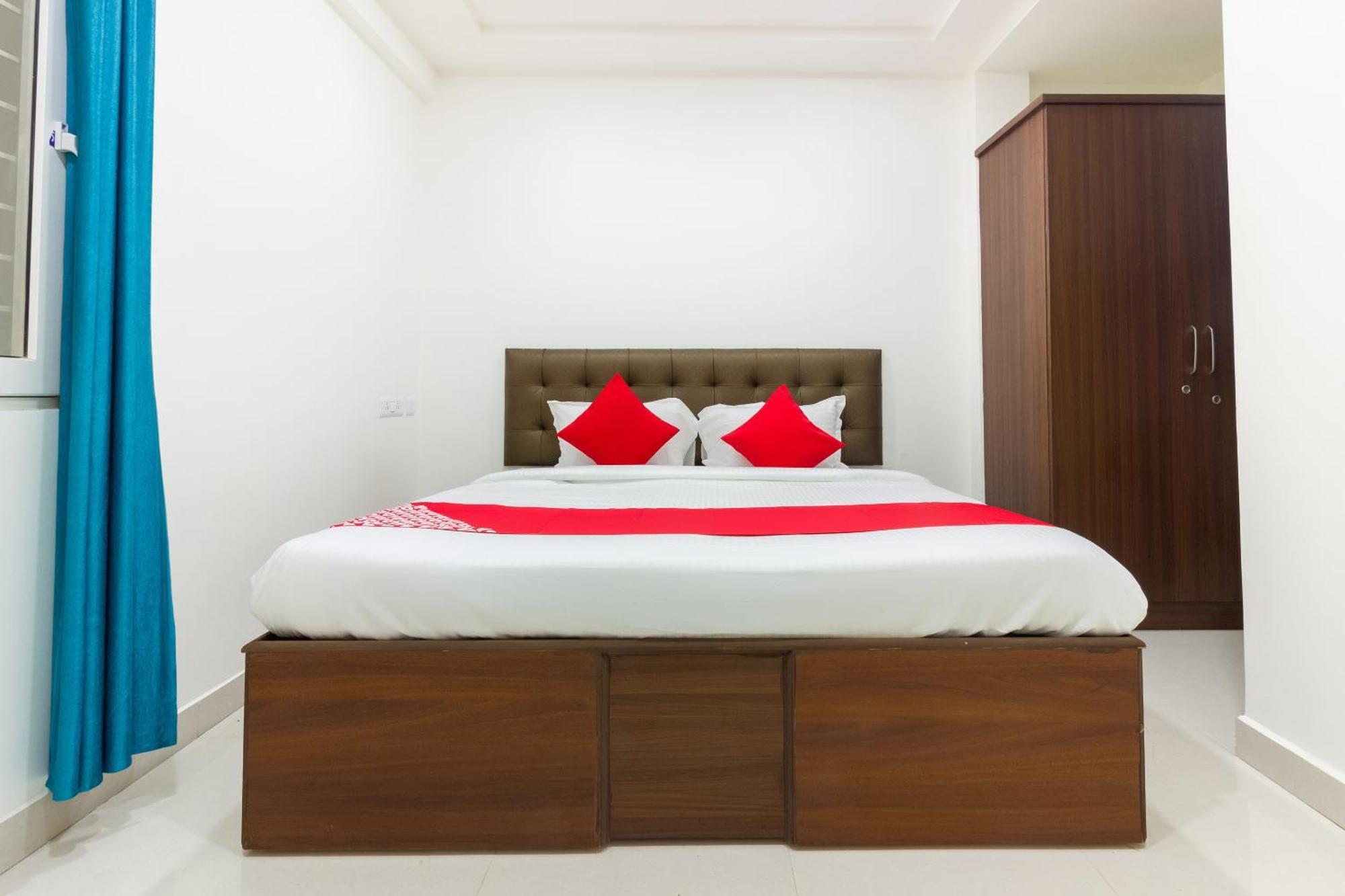 OYO 44149 Qualia Inn Kondapur Hyderabad Bagian luar foto